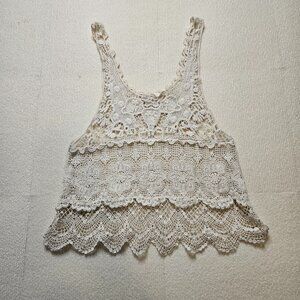 Issi crochet tank top - size Medium